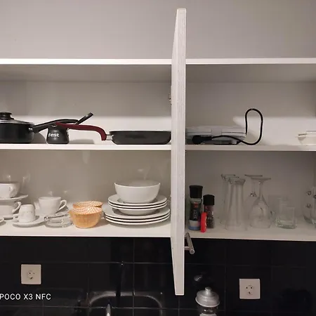 Apartment Closer 