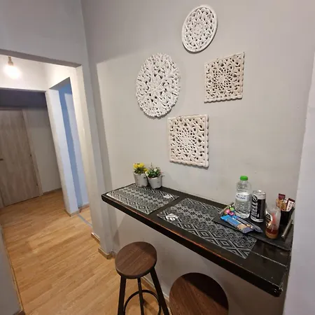 Apartment Closer 